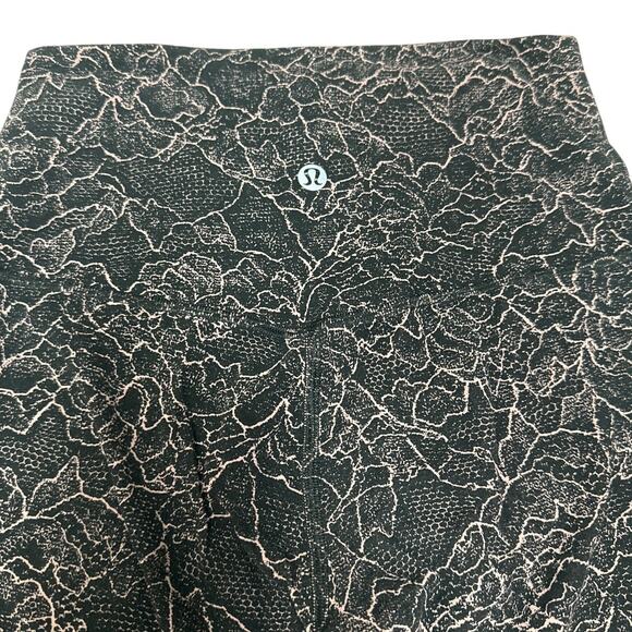 Lululemon Align Crop Lacescape Spanish Rose Black Yoga Pants Size 4 - Picture 4 of 6